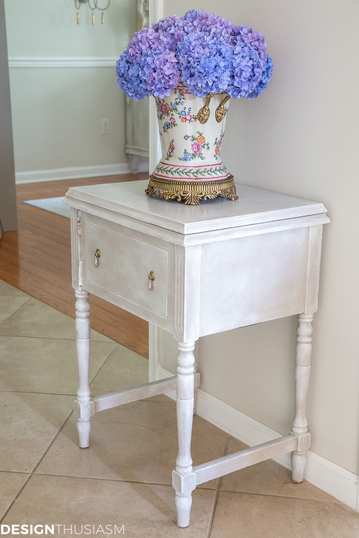 vintage sewing machine table