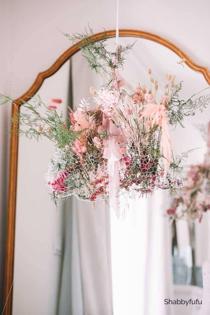 Shabbyfufu - DIY Fall Dried Flower Chandelier
