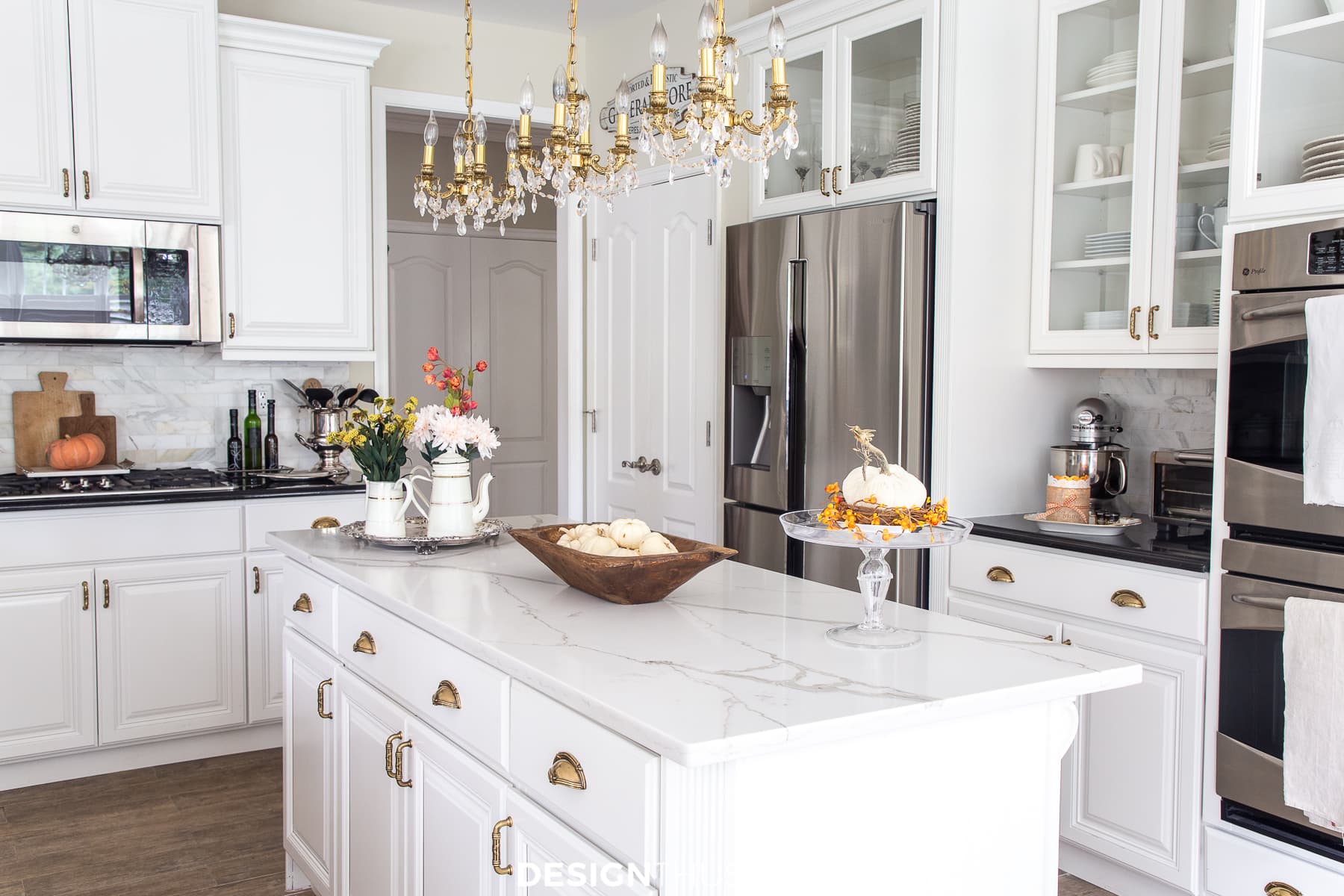 autumn decorations in the kitchen