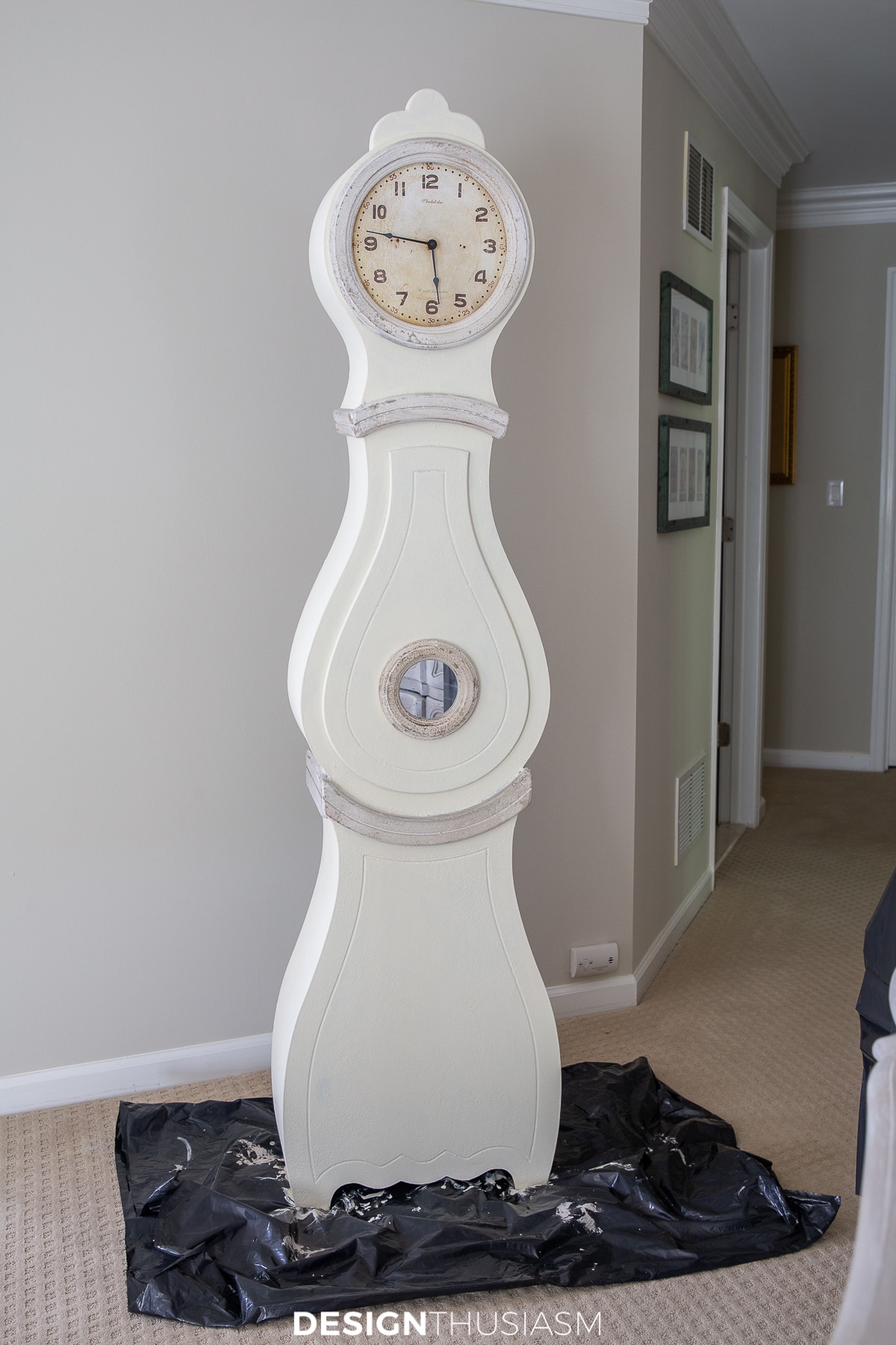 first paint coat on Swedish mora clock