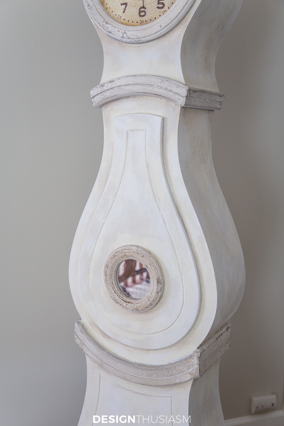 chalk paint layers on Swedish mora clock