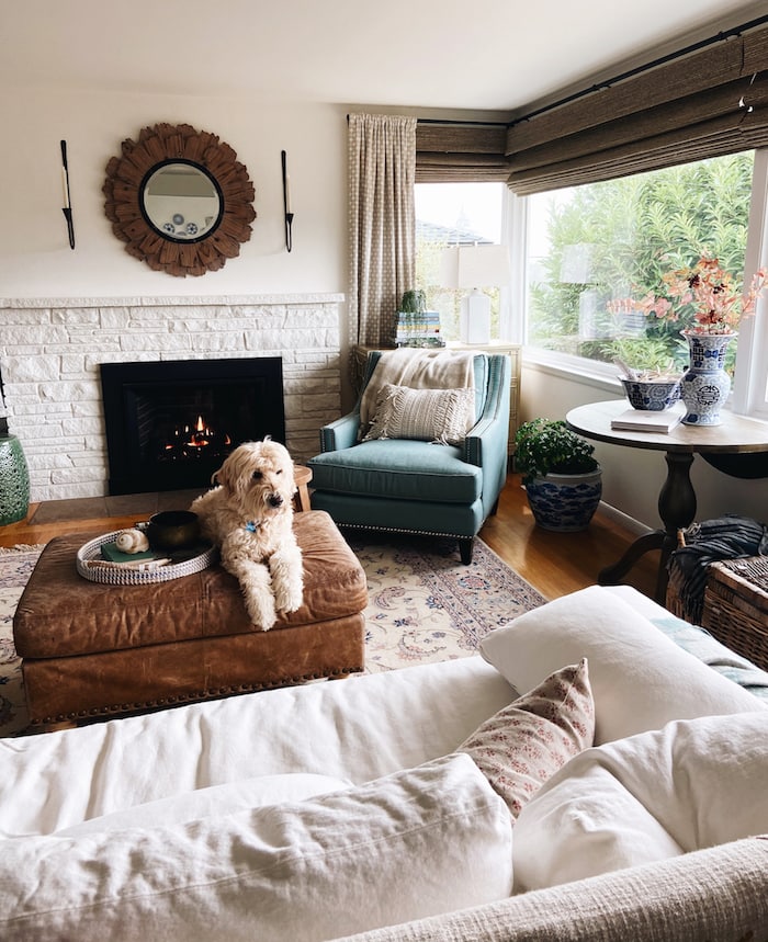 tips-to-decorate-your-fall-living-room-the-inspired-room