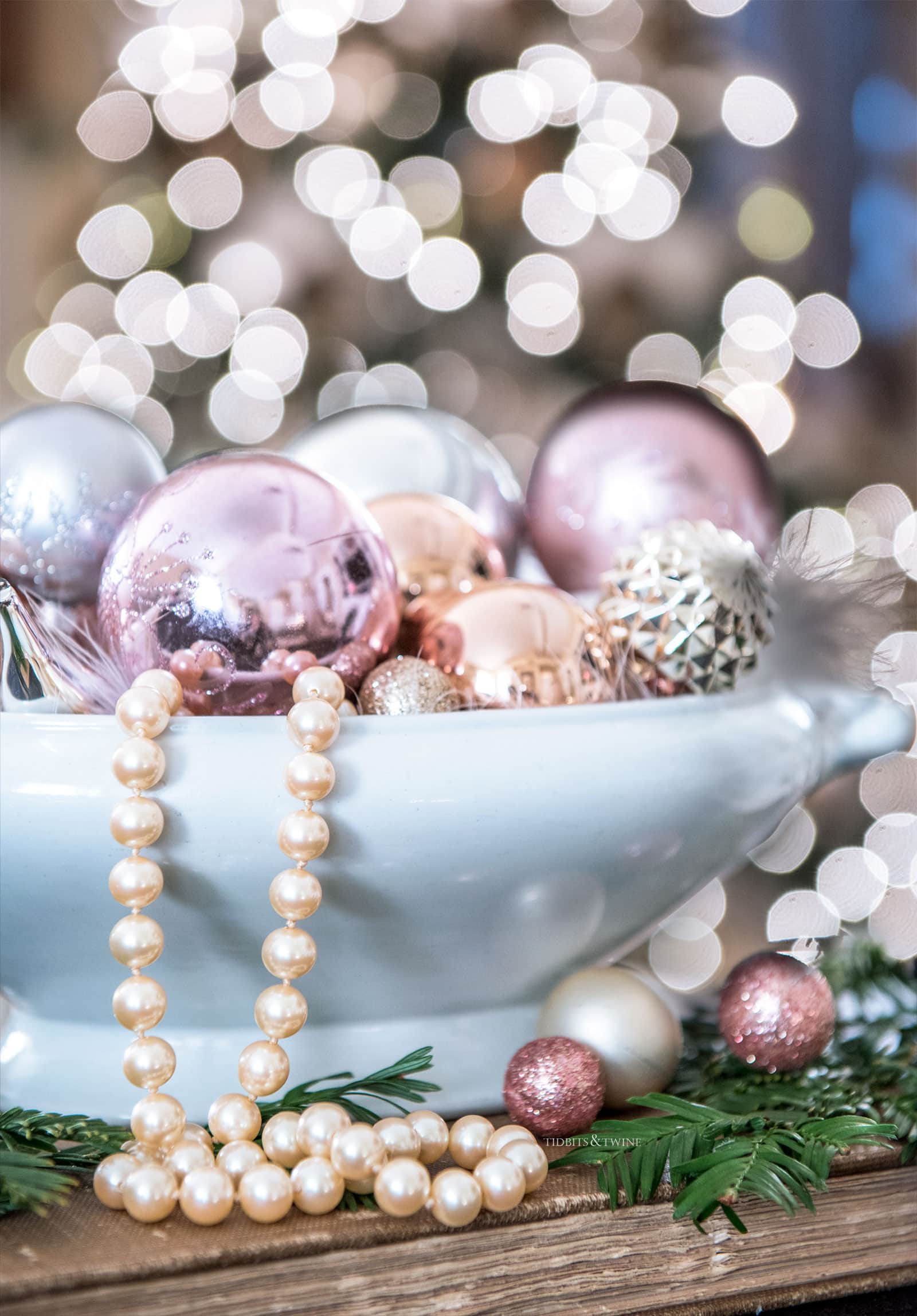 A Peaceful Pink Christmas Bedroom