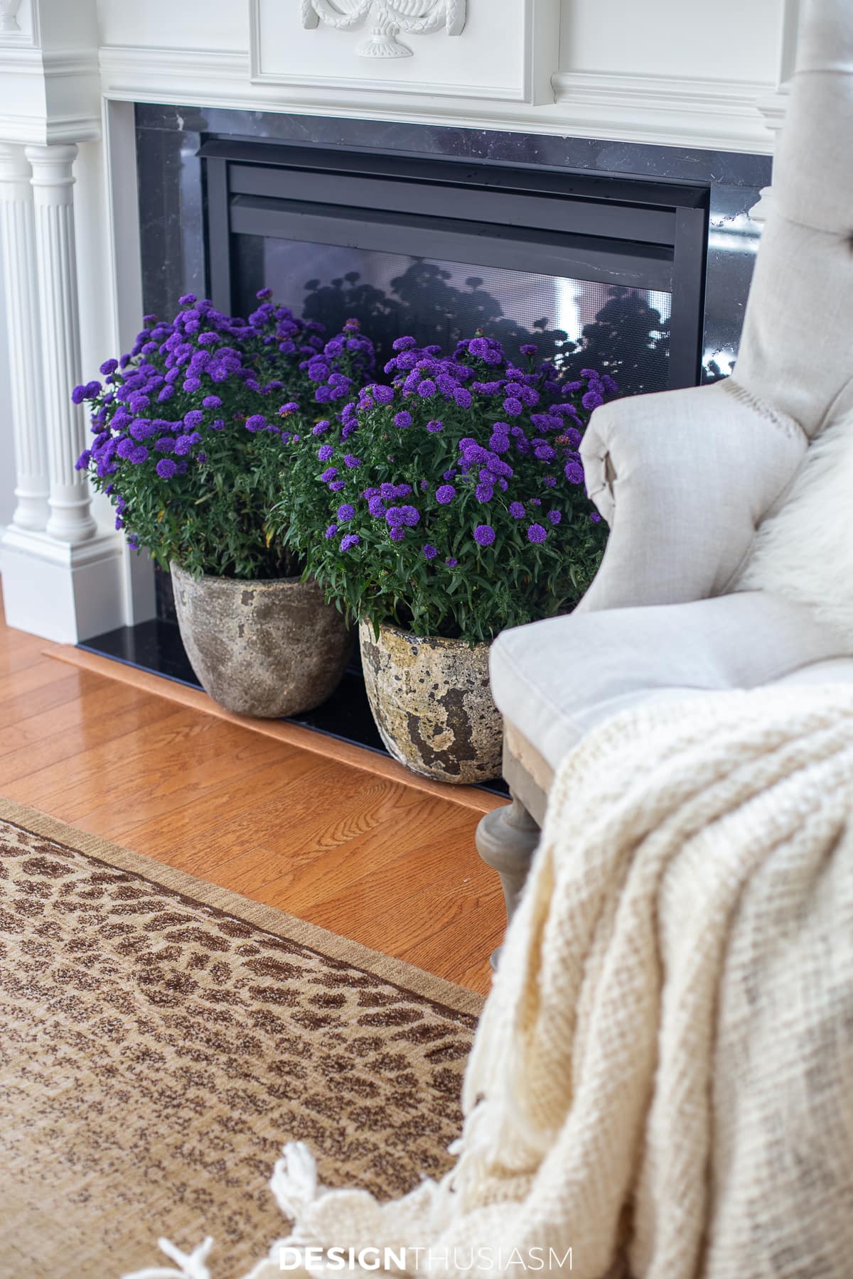 Thanksgiving decor mums