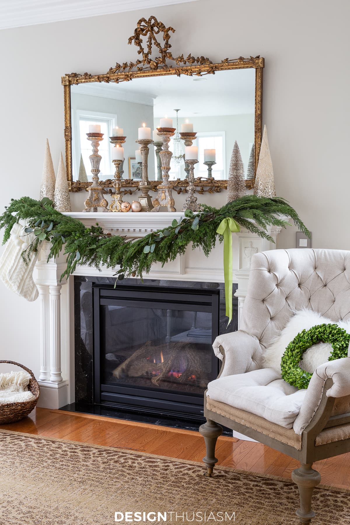 Christmas fireplace mantel decor