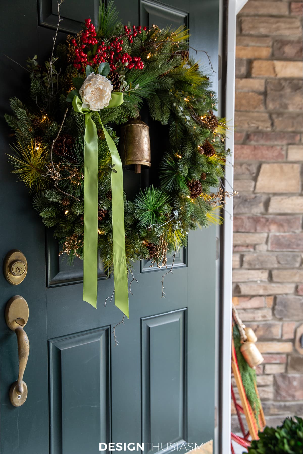 front door Christmas decorations