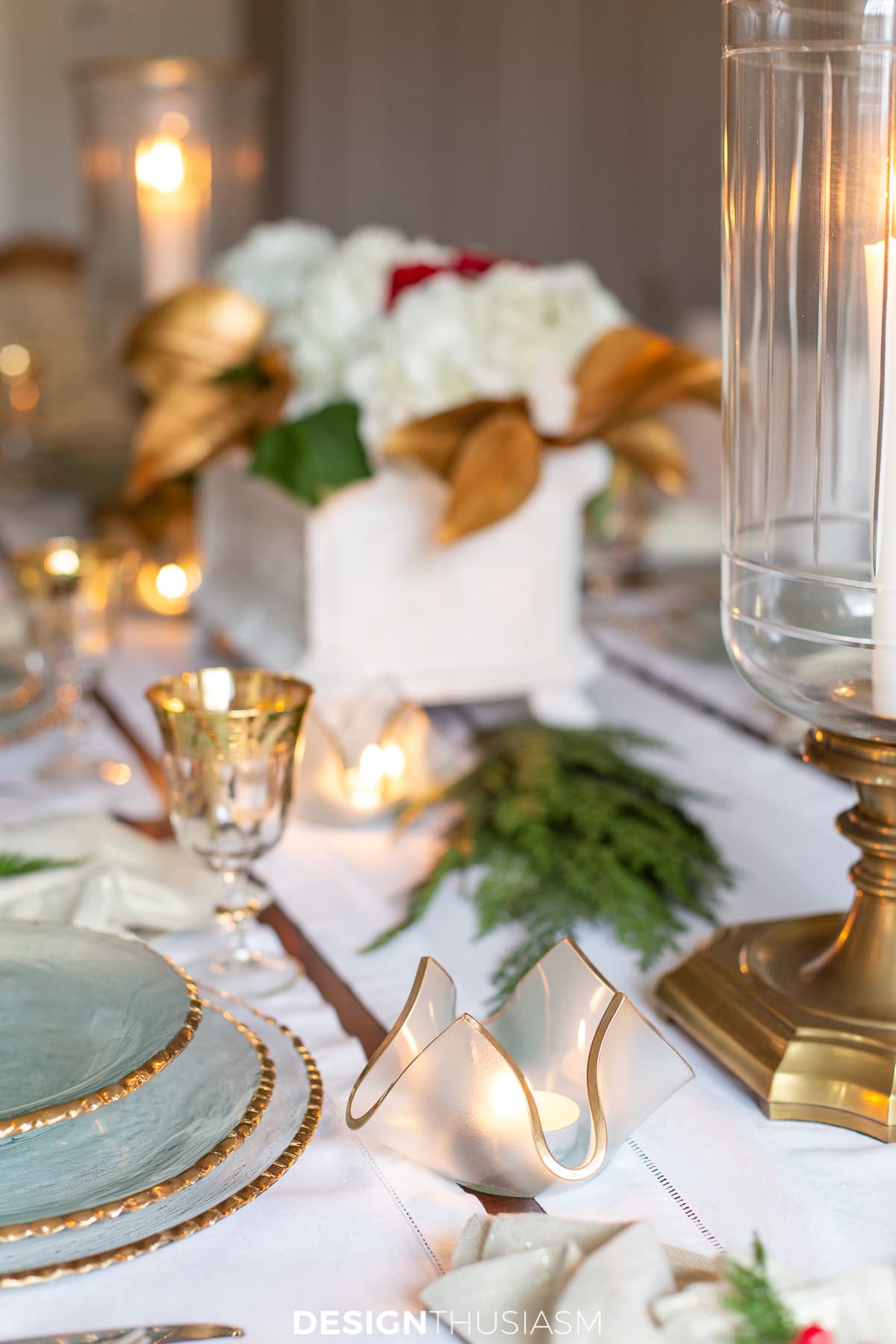 Gold Christmas table setting votive