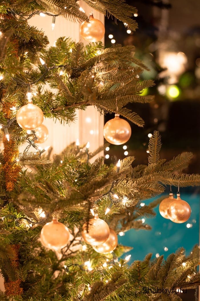 Shabbyfufu Christmas Night Home Tour