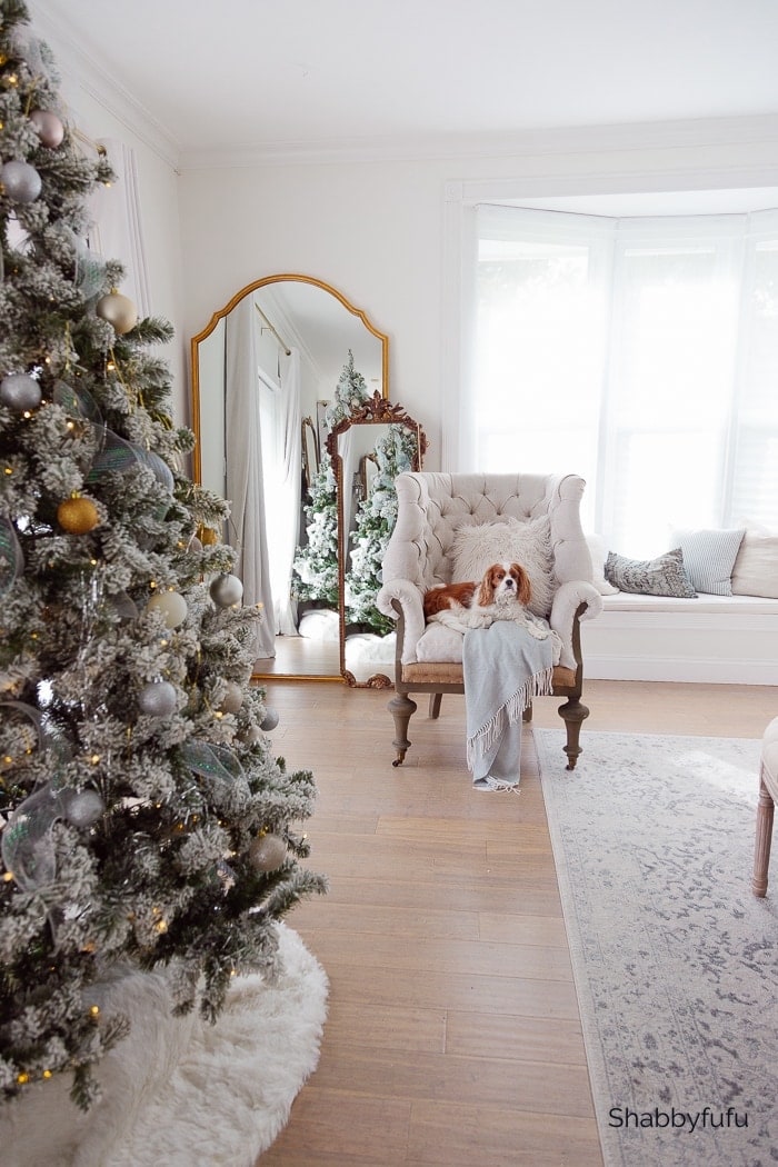 Shabbyfufu-I Christmas Home Tour Bedroom