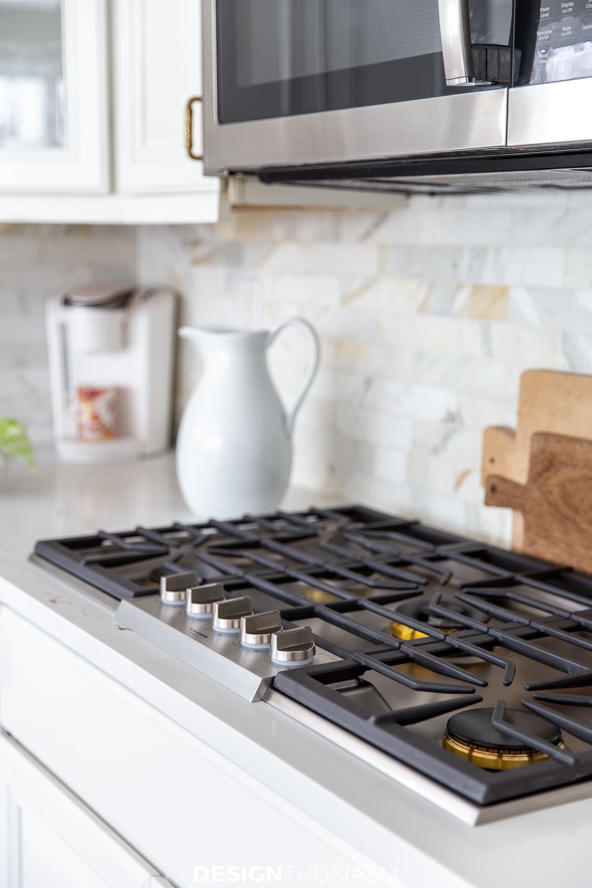 white kitchen remodel cooktop