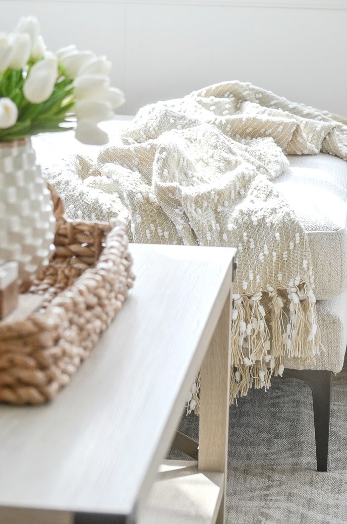 Must Know Decorating Topics- StoneGable