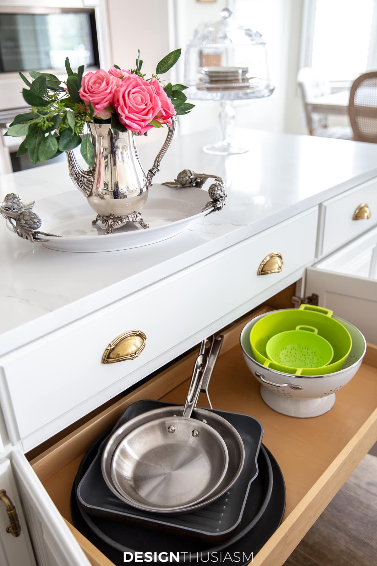 kitchen pots and pans storage
