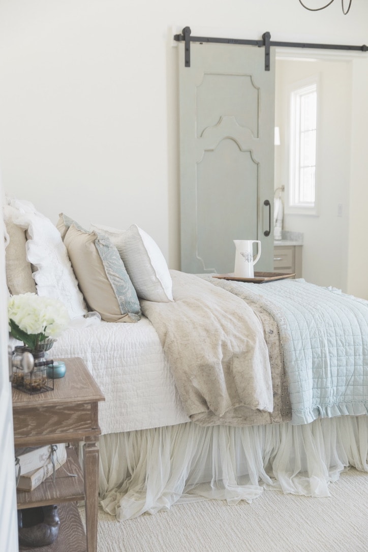 beautiful house tour guest room