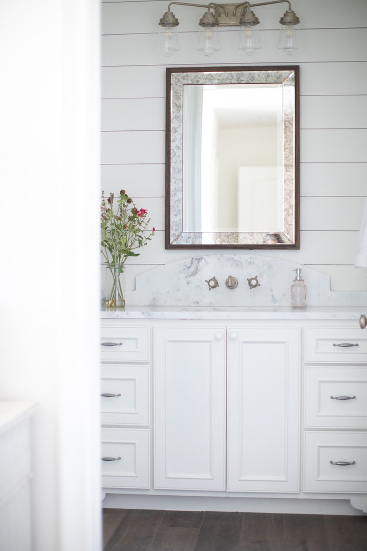 house tour bathroom
