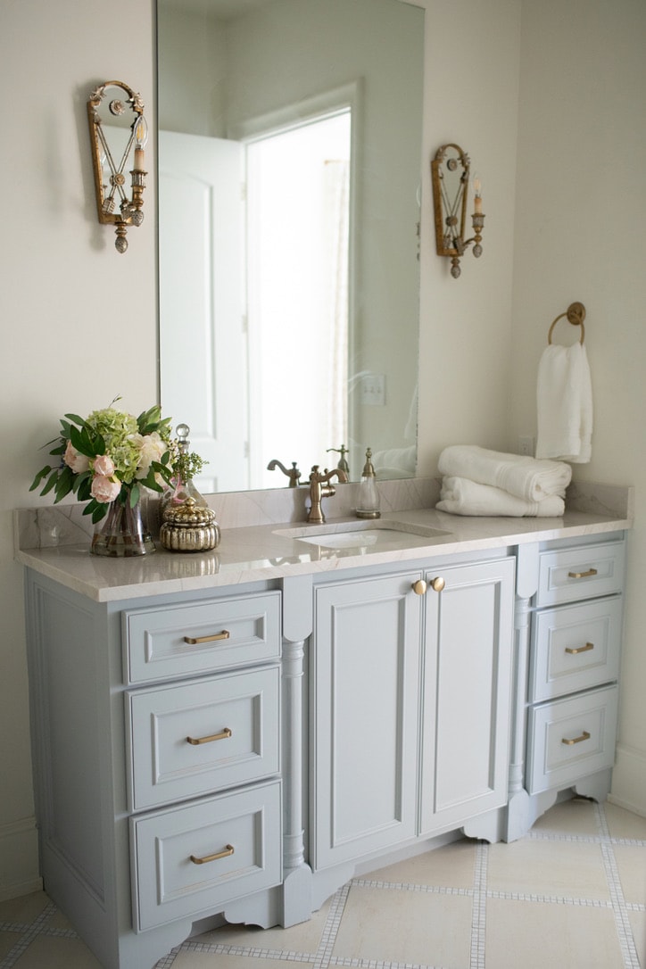 house tour bathroom