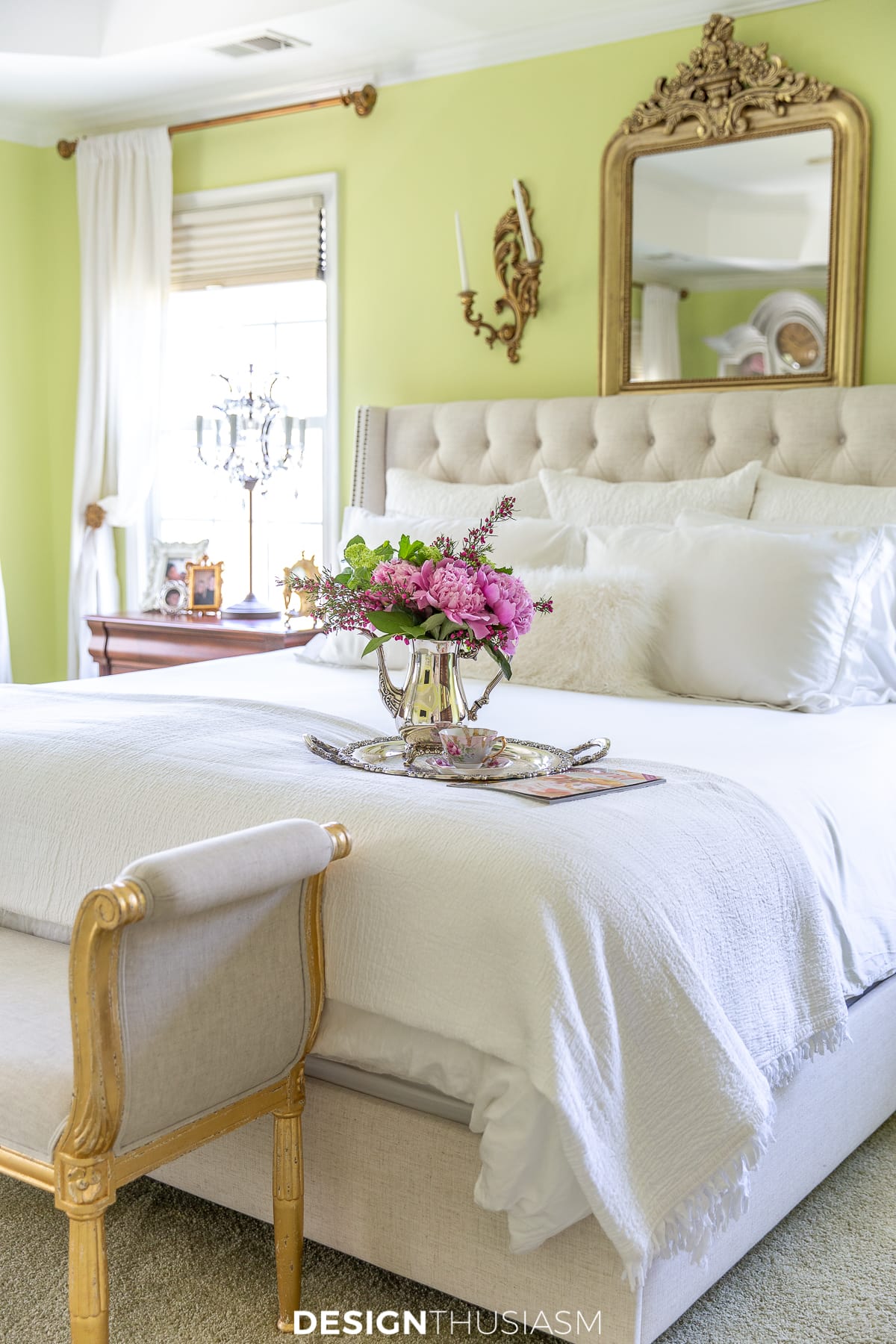 luxury living bedroom