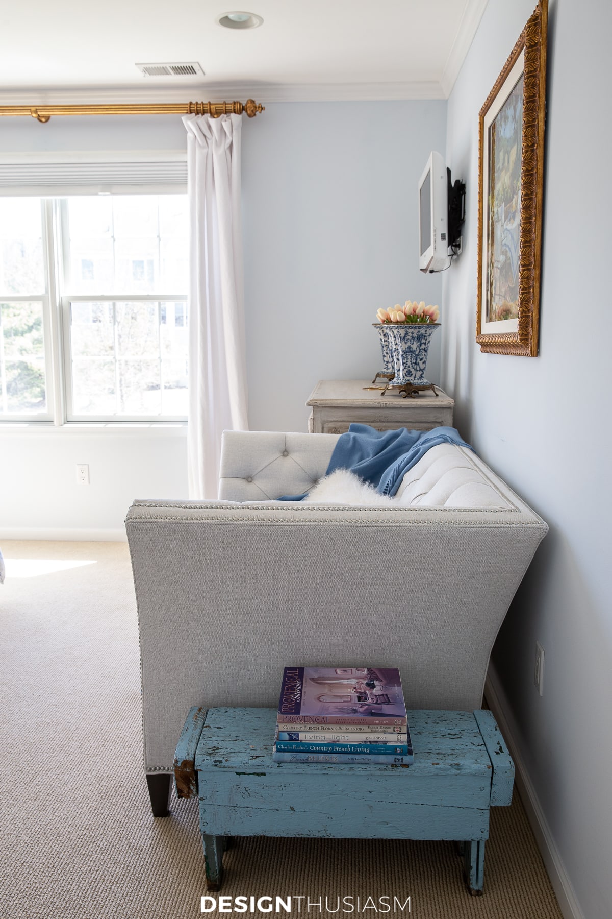 office bedroom loveseat