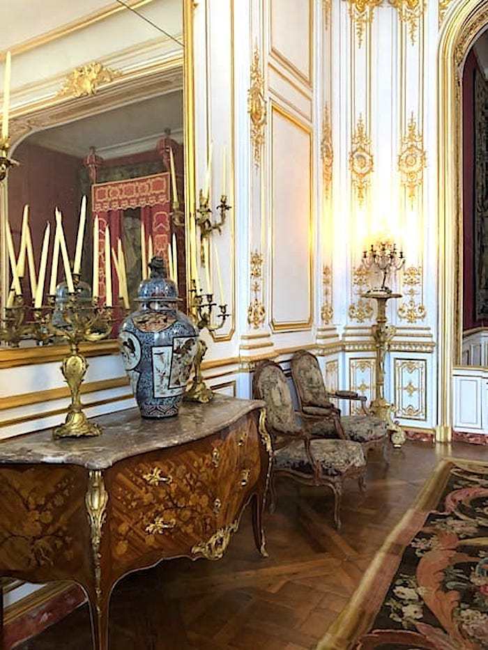 Paris day trips Loire Valley - Shabbyfufu