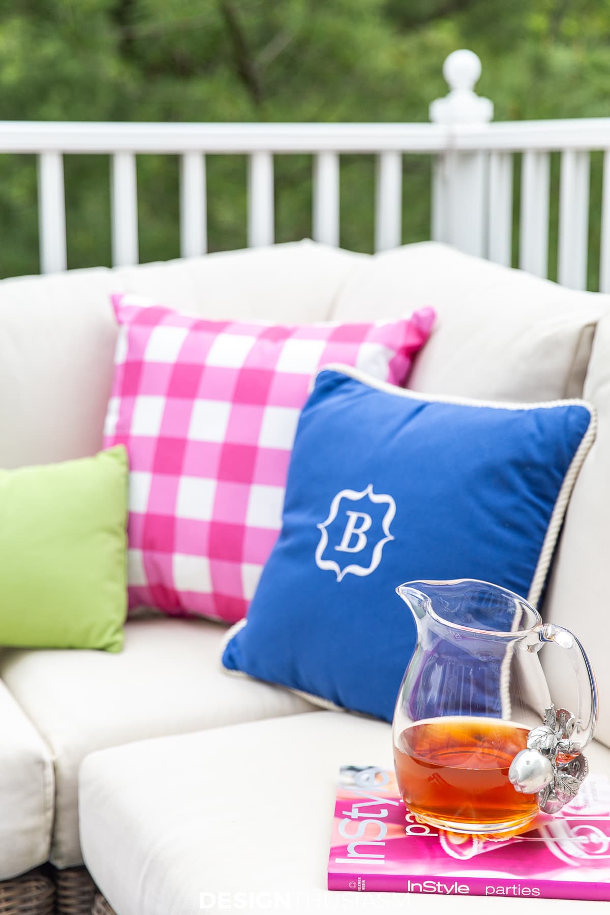patio decor pillows