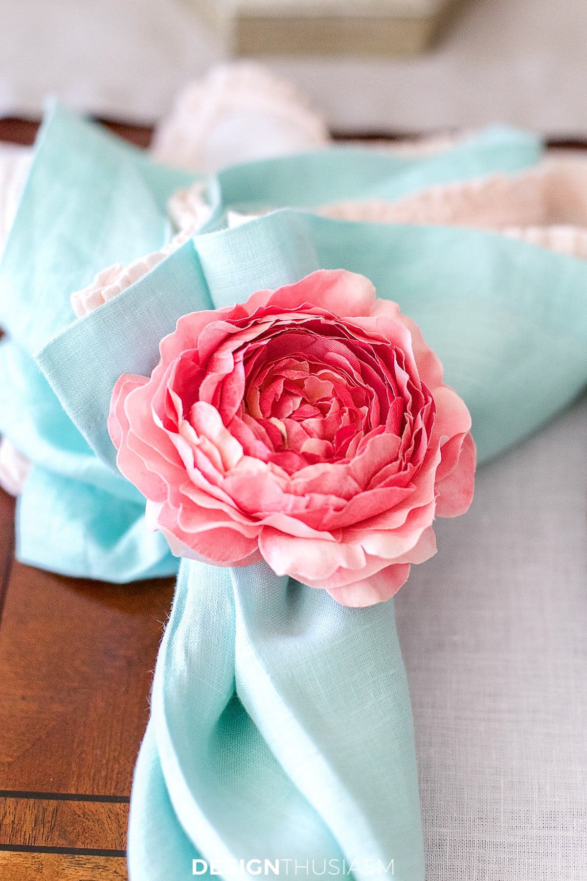 floral napkin ring