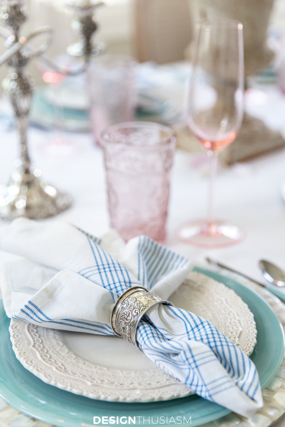 retro summer table plaid napkins