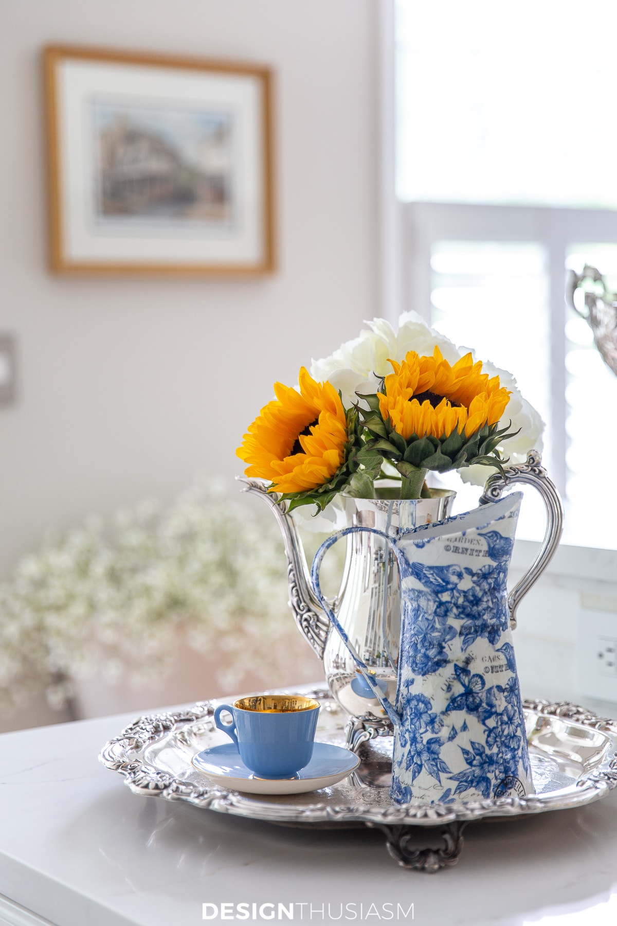 summer kitchen decor with sunflowers