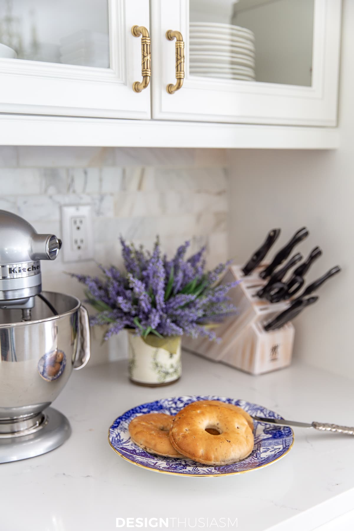 summer kitchen decor with lavender