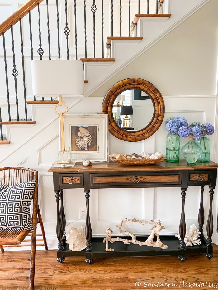 Summer-Home-Tour-with-Hydrangeas