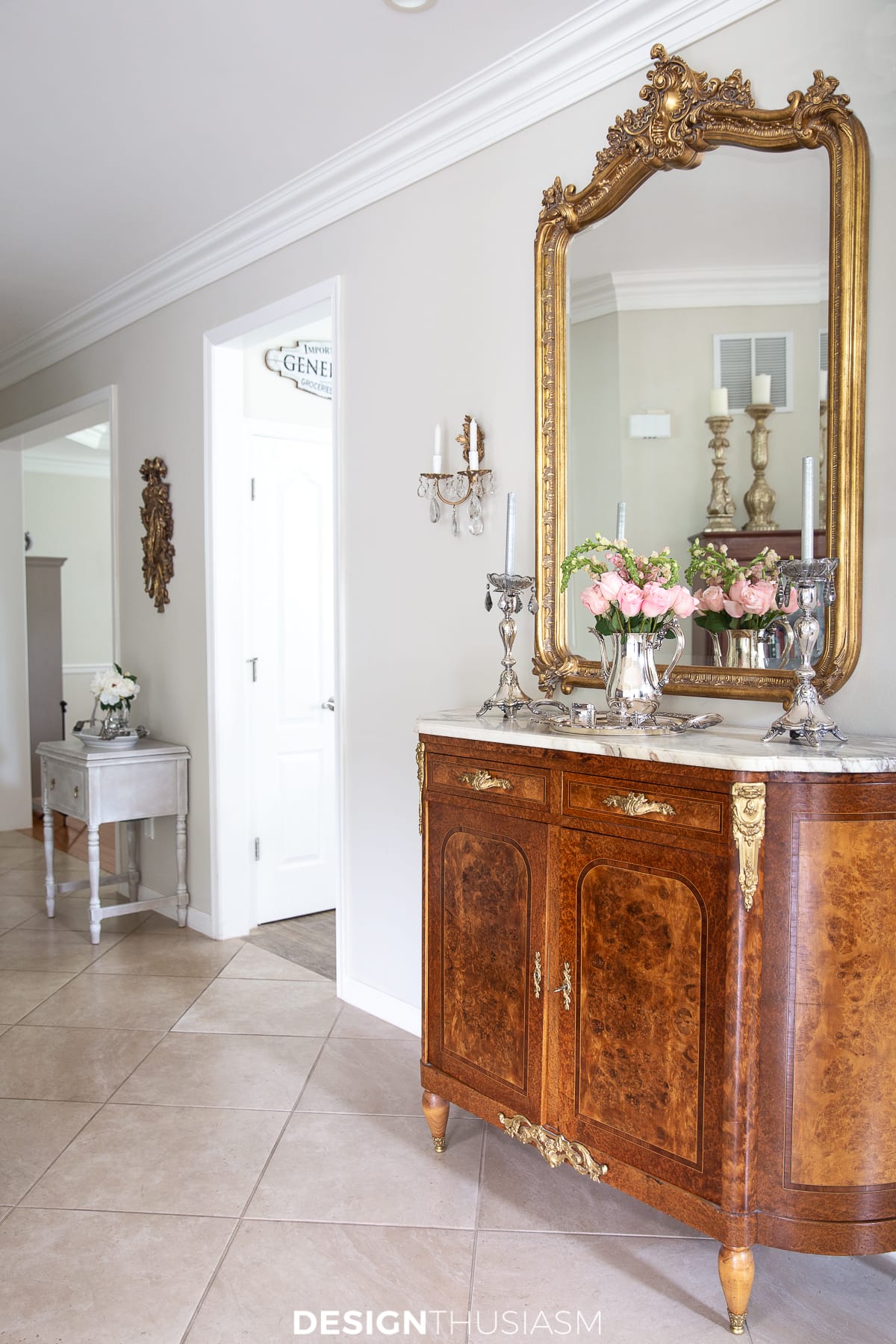 entryway layout