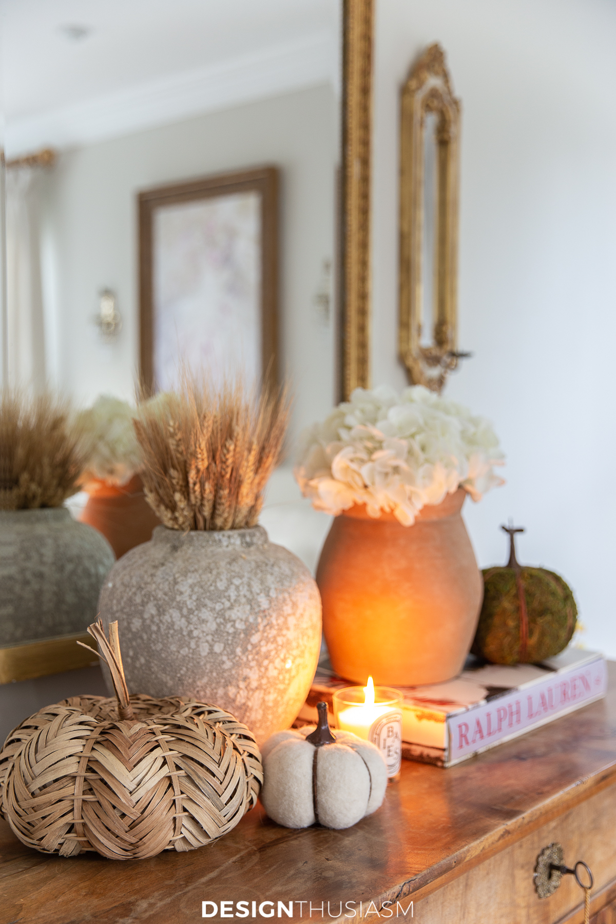 fall living room vignette