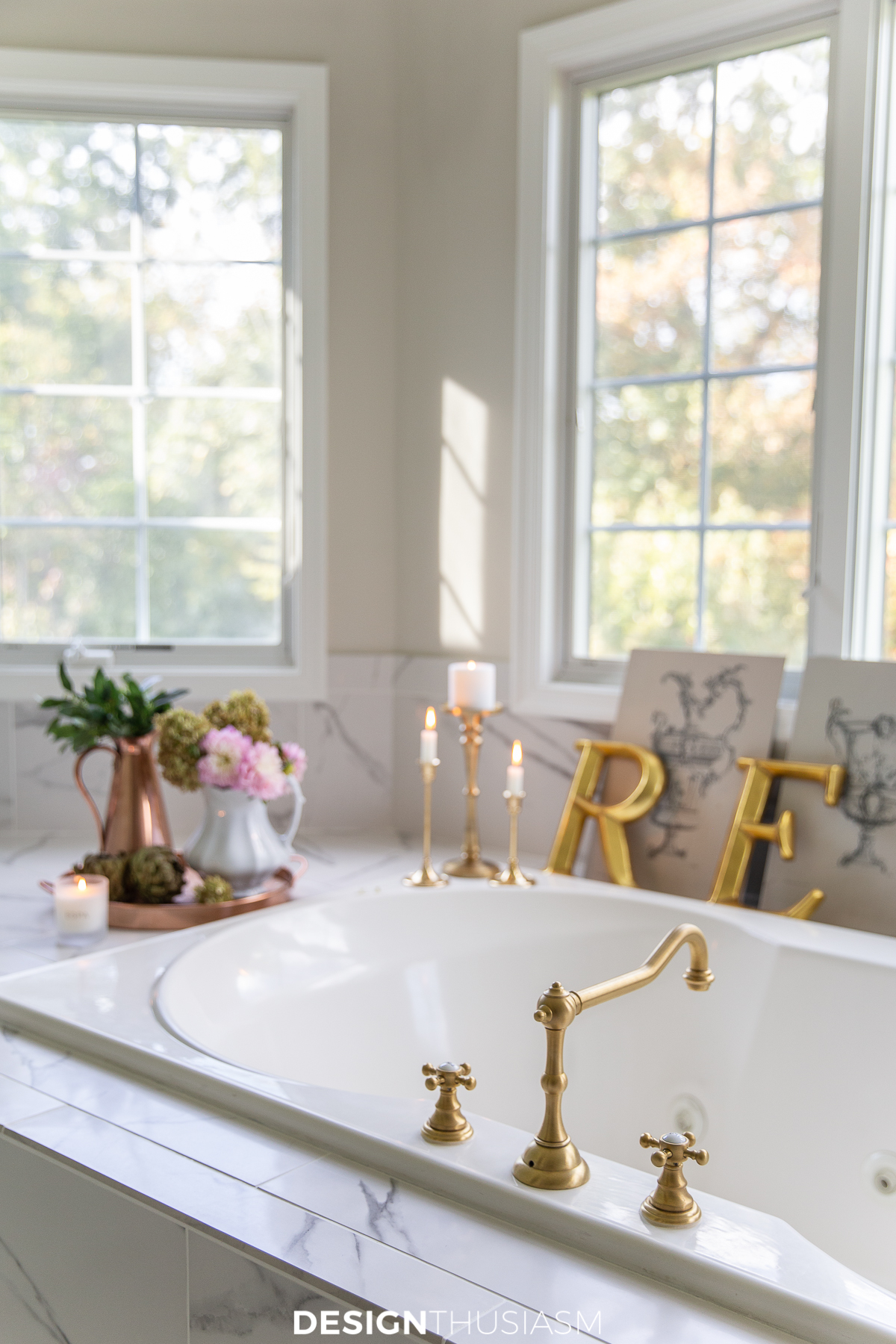 fall bathroom decor