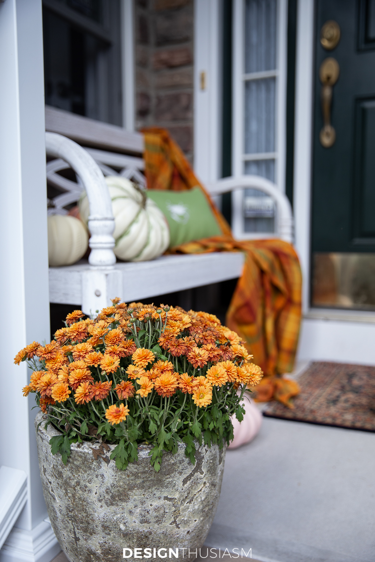 fall porch decor mums