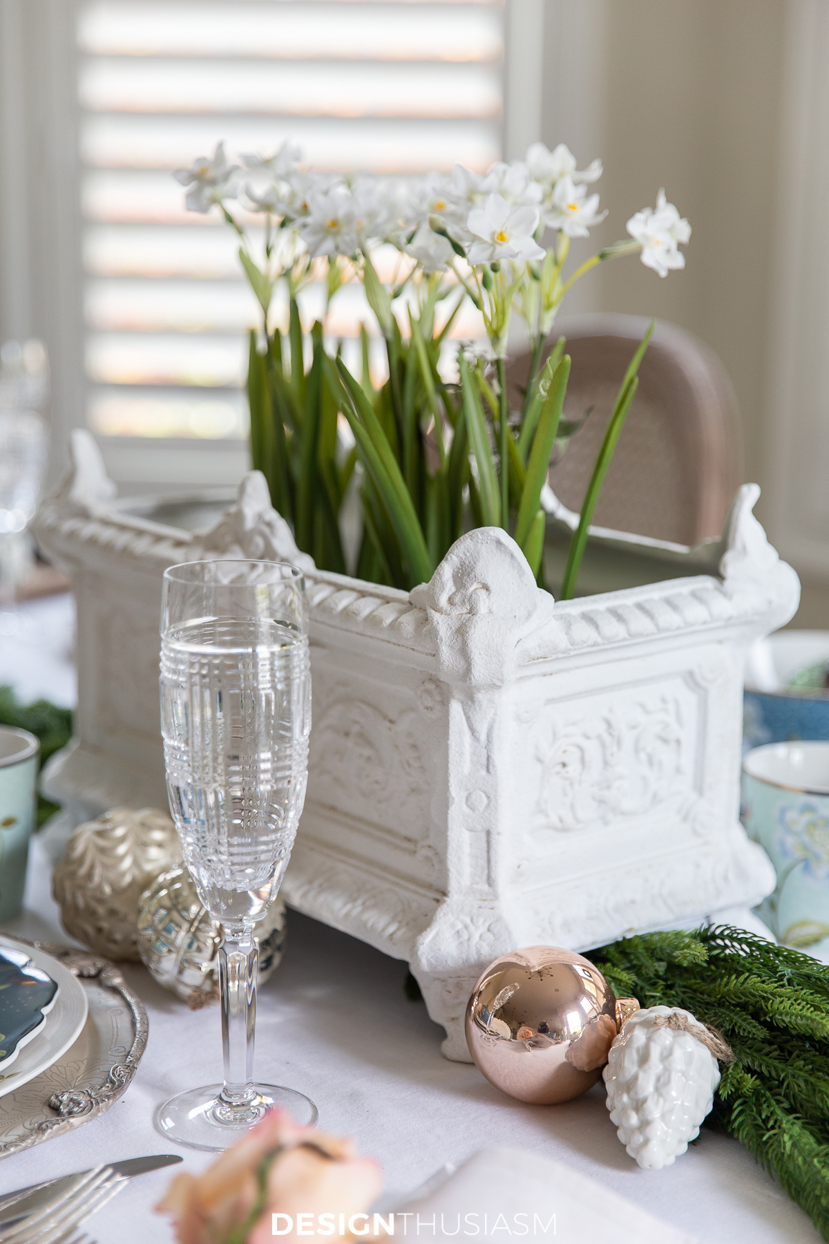 Christmas brunch table centerpiece