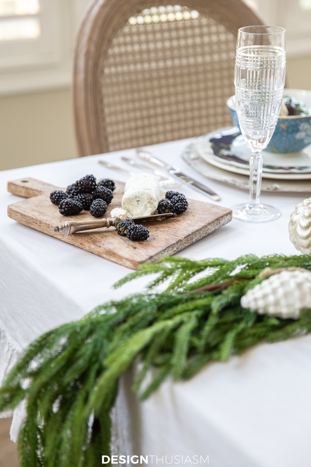 Christmas brunch table garland