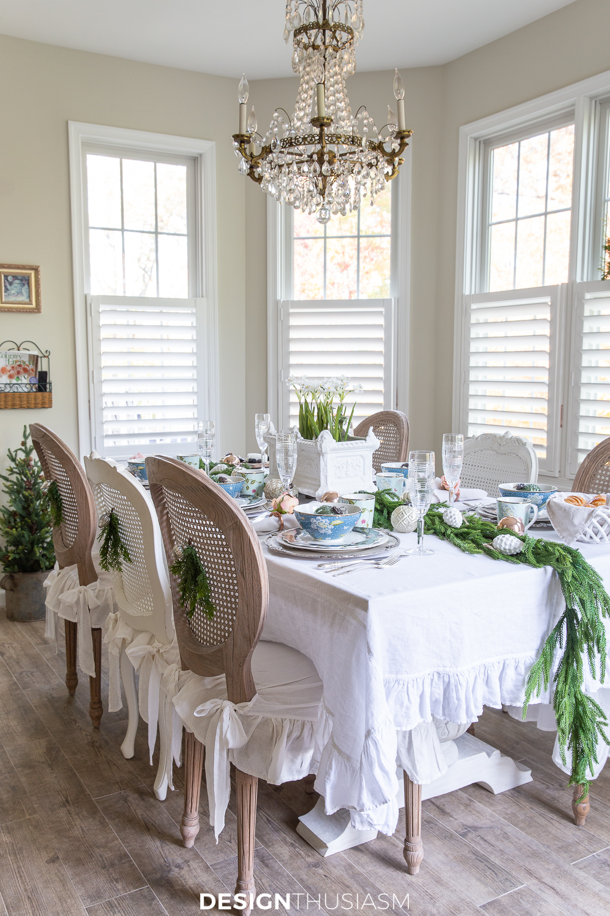 Christmas table setting