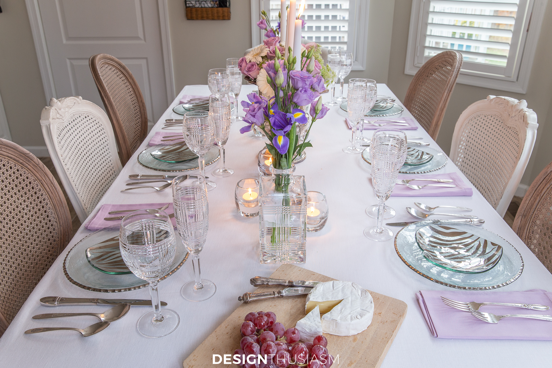 party table decorations for new years dinner