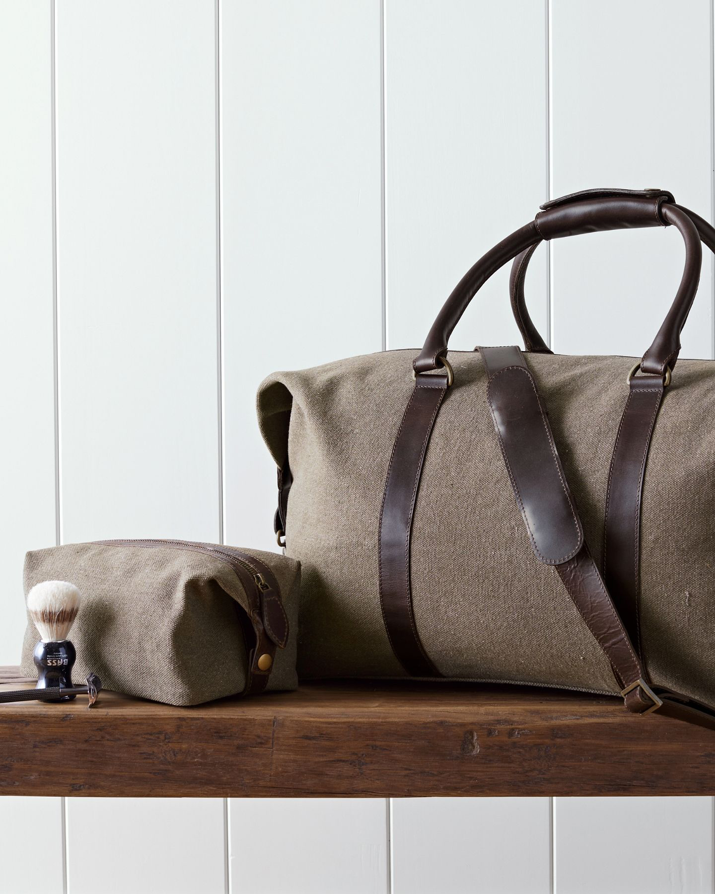 holiday gift guides for the traveler