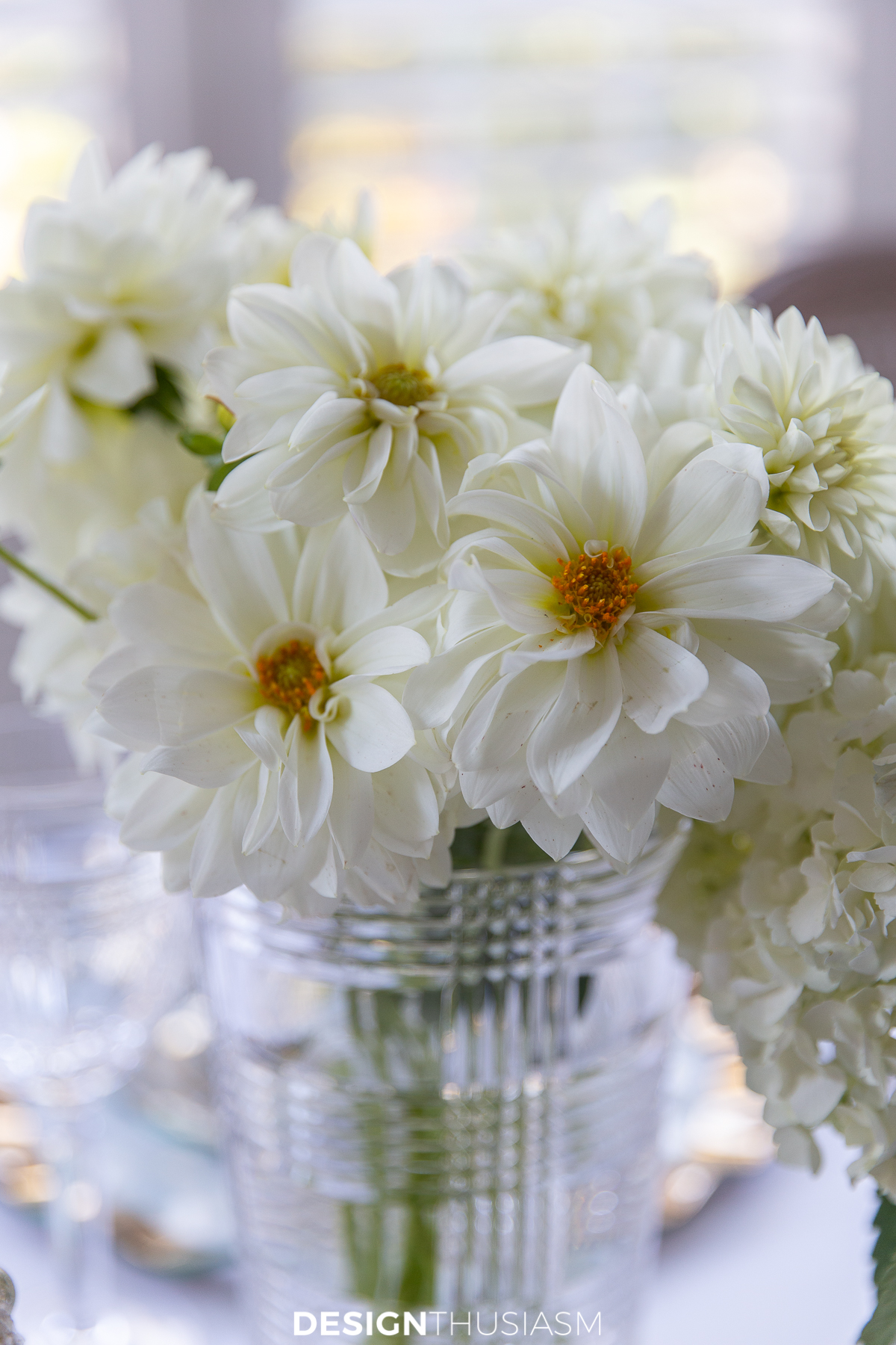 christmas table floral