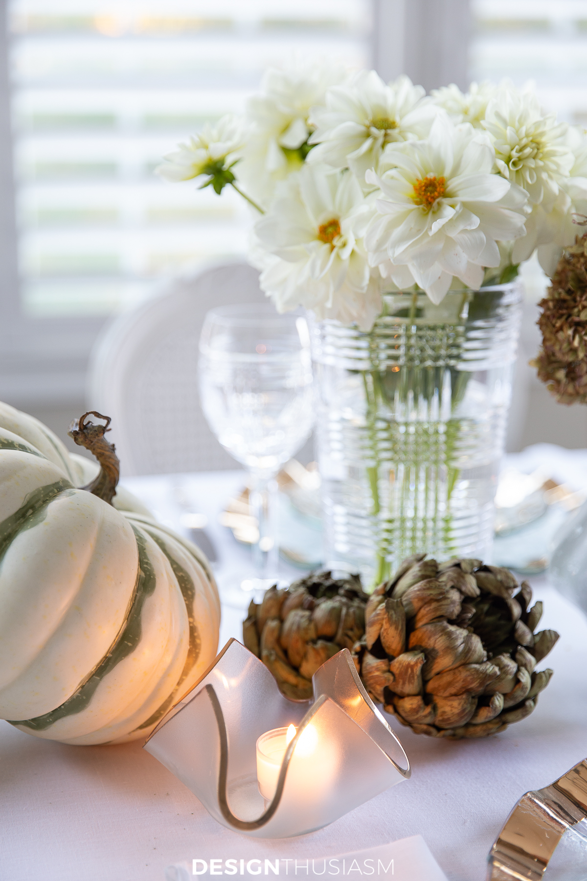 holiday table decorations