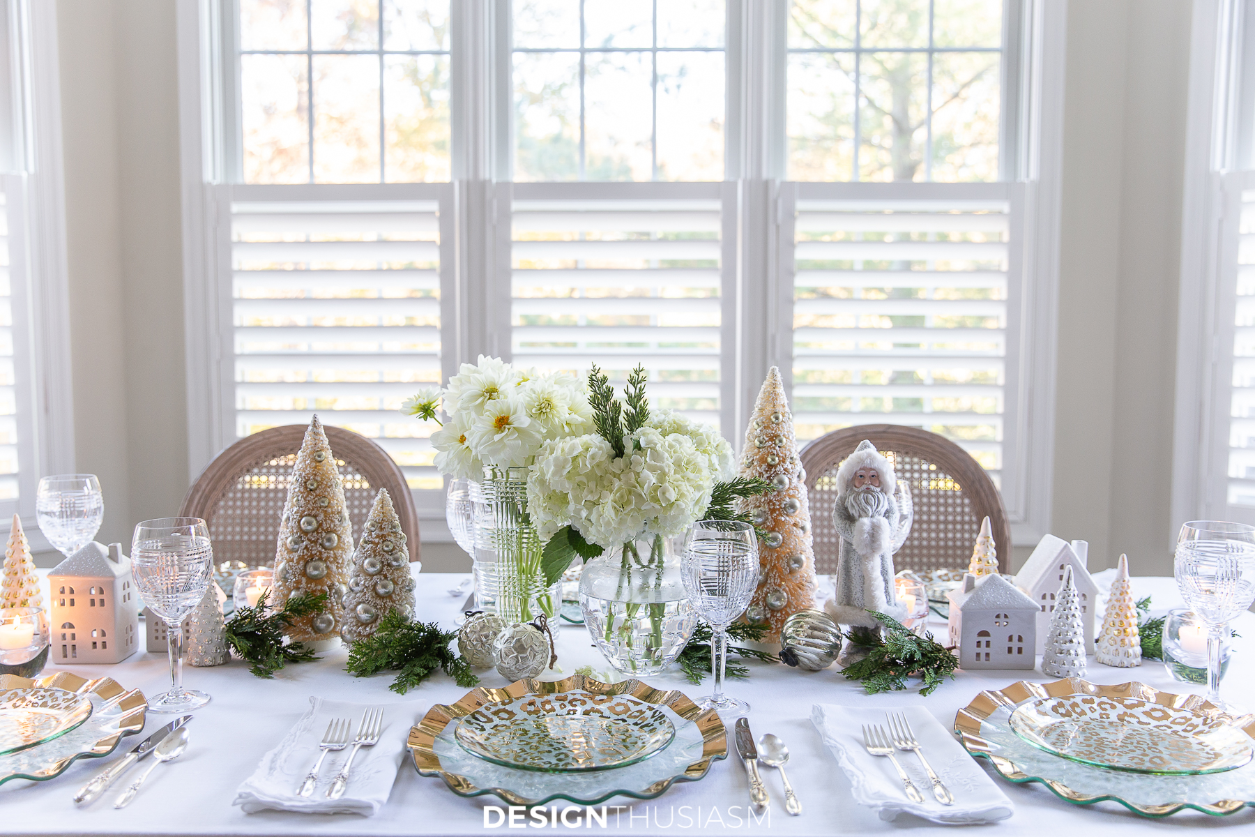 christmas table setting