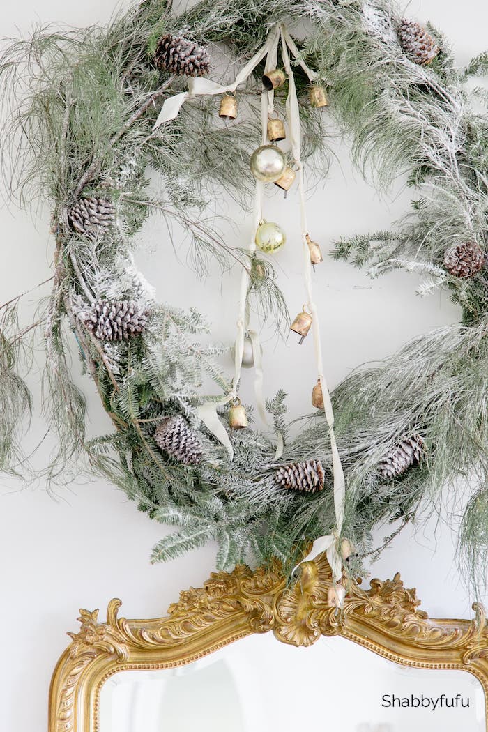 Shabbyfufu - Make This Free Winter Wreath
