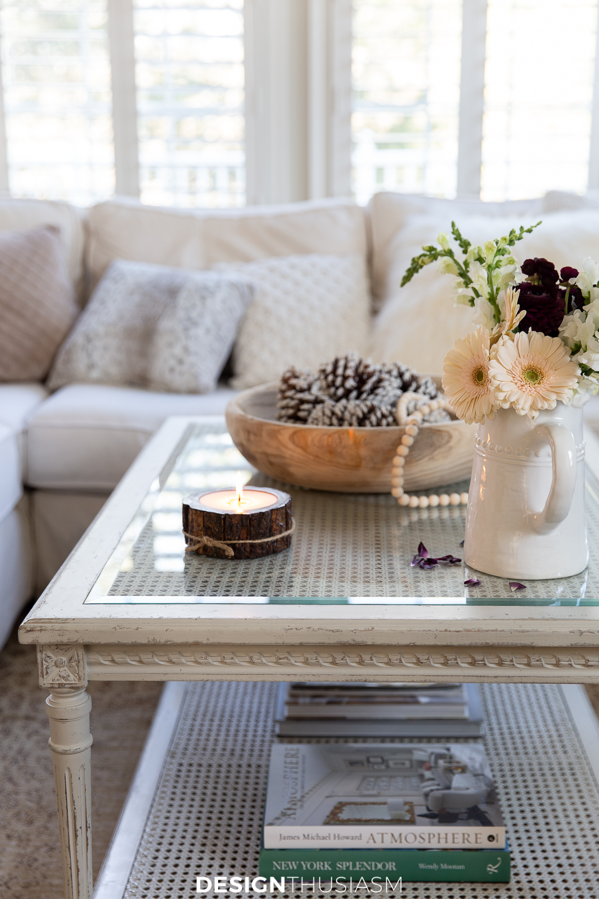winter home decor in the family room