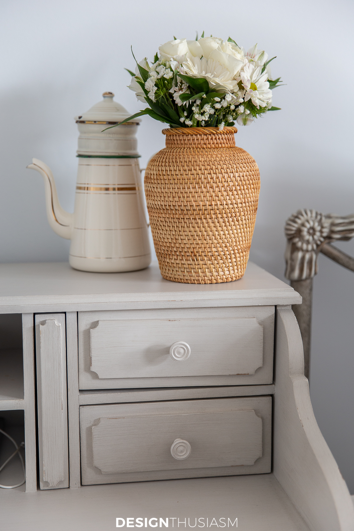 bedroom desk natural decor