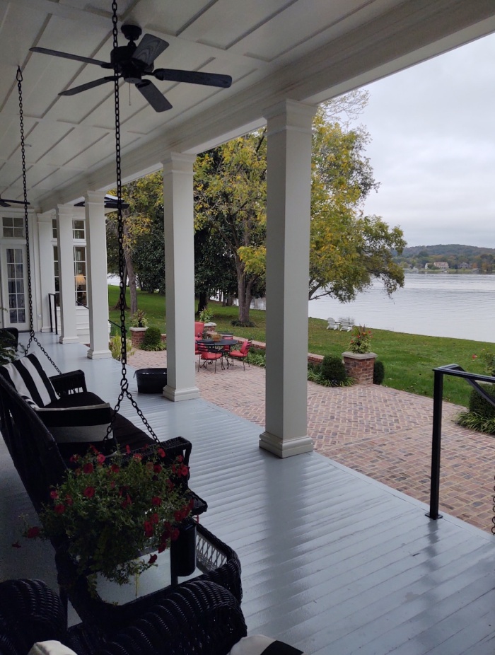 TN Lake house tour Love HouseSH