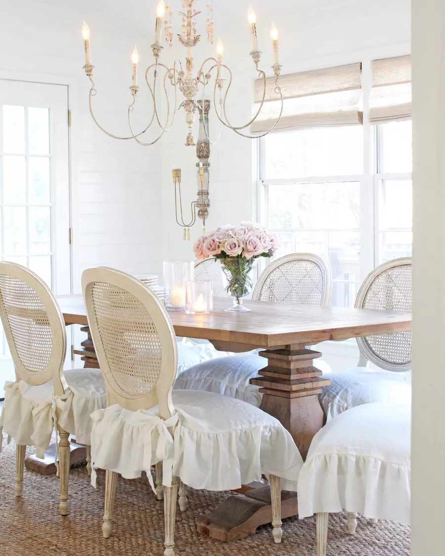Tuft & Trim dining room