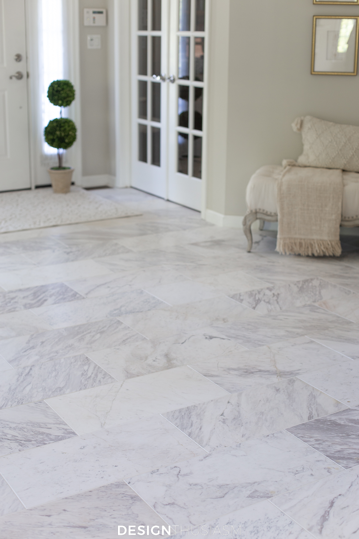 Entryway tile floor