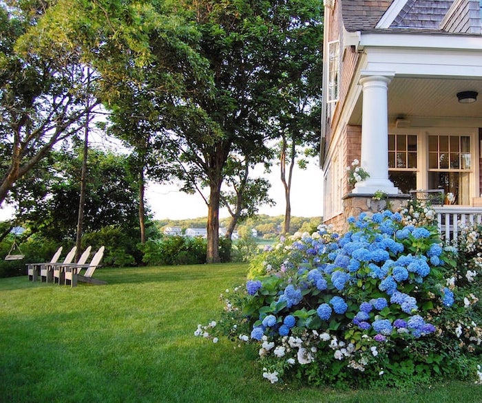 A Stylish Coastal Home On Cape Cod