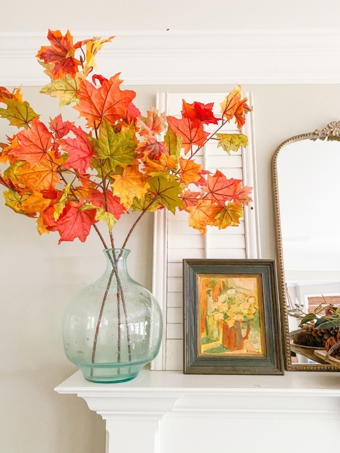 Fall-mantel & family roomSH