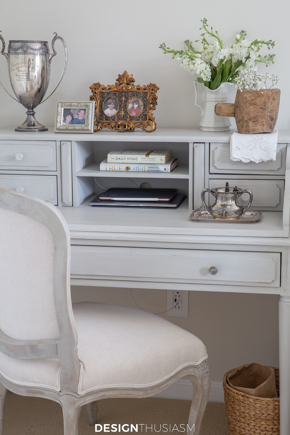 guest room desk