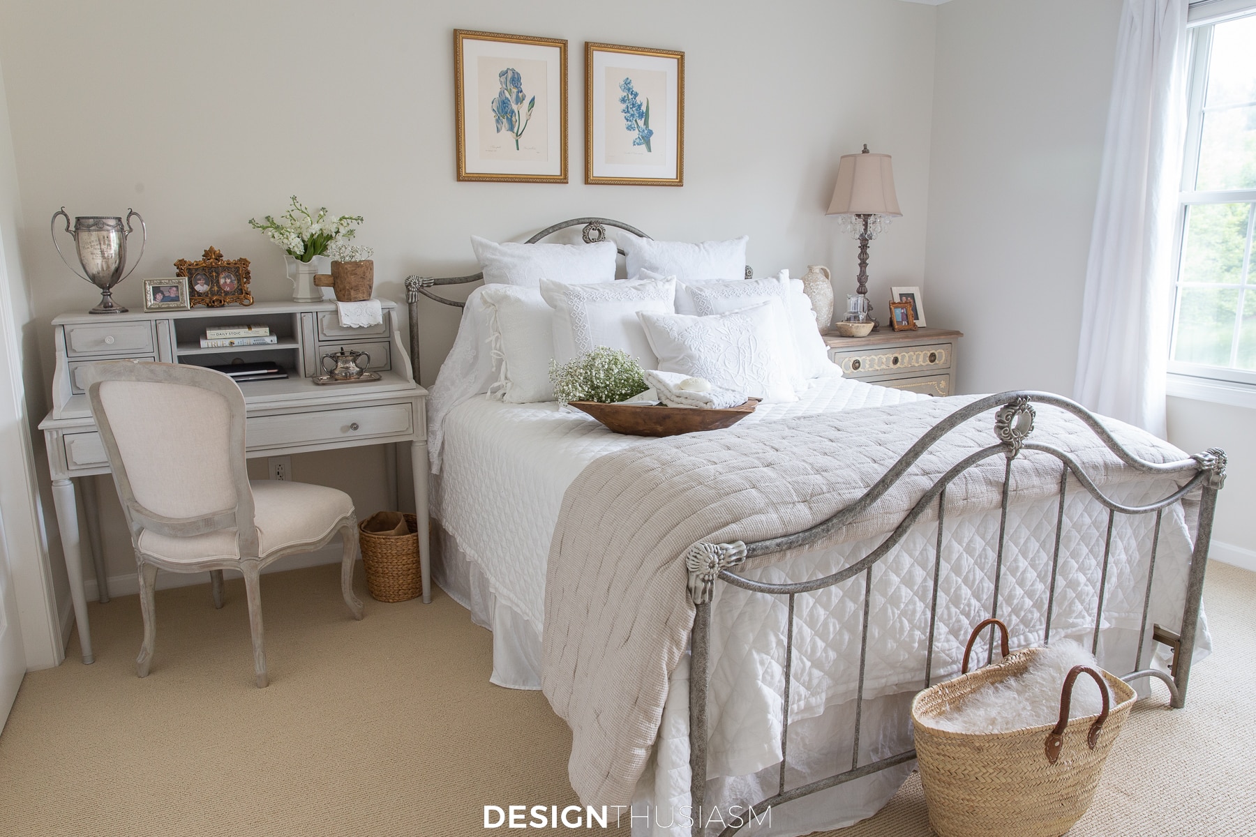 rustic chic guest bedroom